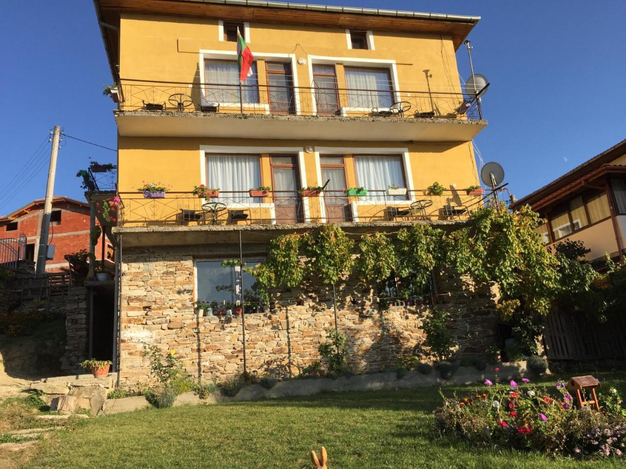 Guest House Agush Kribul Extérieur photo